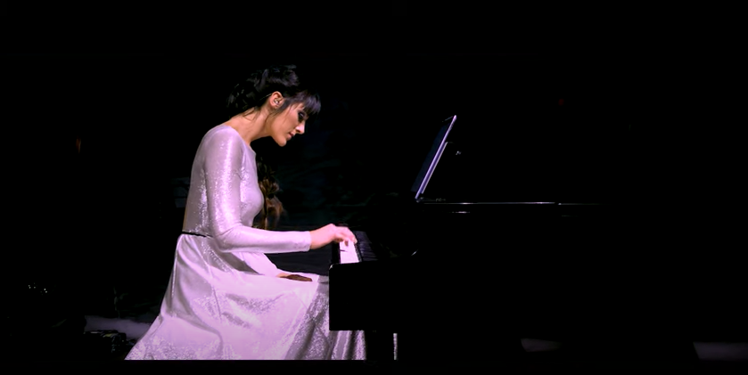  Maria Karakusheva révolutionne le piano classique avec « Rain »