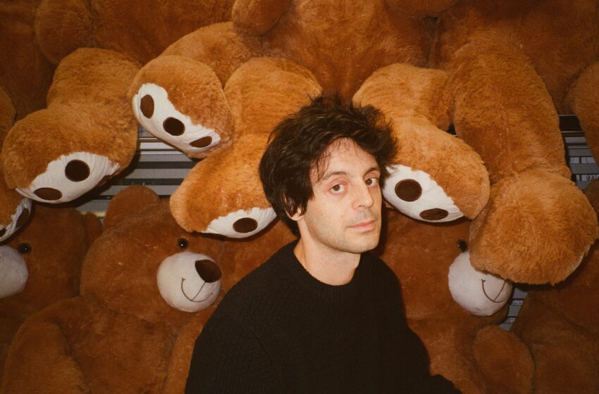  Alexandre Barberon s&rsquo;illustre entre musique classique et pop électro sur « Boucle d&rsquo;or »