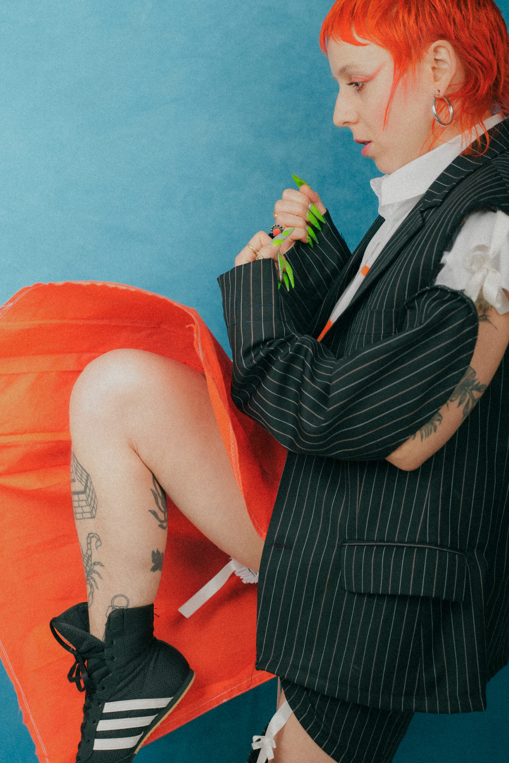  JeanneTo revient déjà avec son nouveau projet « Très mauvaises herbes »